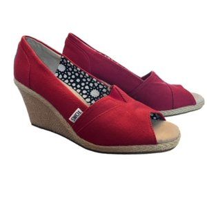 Toms Red Wedges